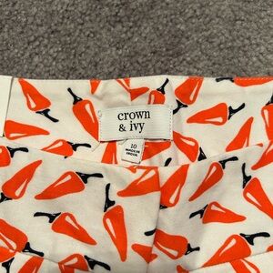 crown & ivy Women's Orange Pepper Print Shorts